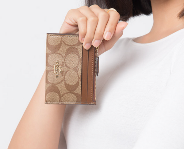 coach136 香港現貨 COACH - 經典款淺啡色皮紋配啡色 鑰匙圈卡片套