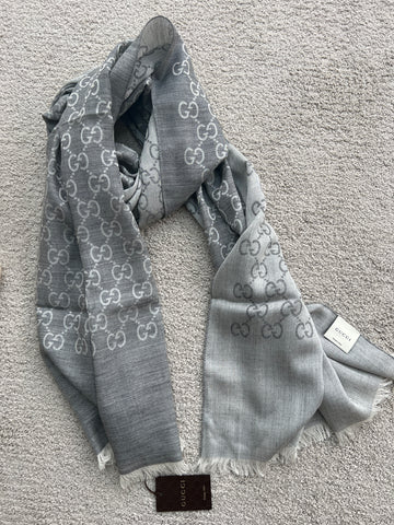 香港現貨 Gucci 頸巾
