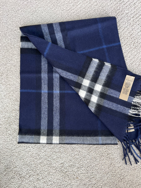 Burberry 頸巾