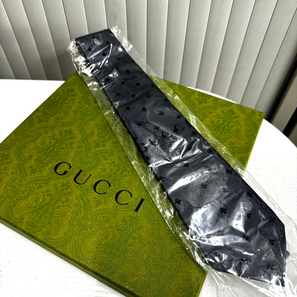 香港現貨 Gucci 男裝 Tie （沒有盒 ，有紙袋）