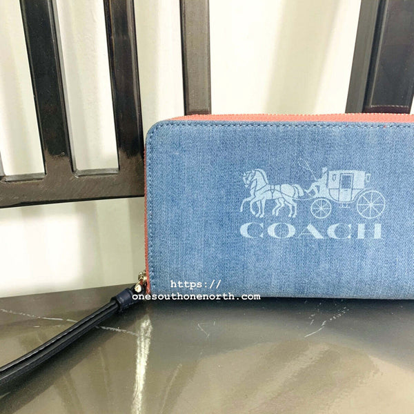 香港現貨 Coach Large Phone Wallet With Horse And Carriage