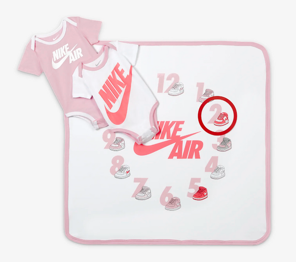 nike002 香港現貨 Nike One Year Old Gift set (2 bodysuits and one blanket)