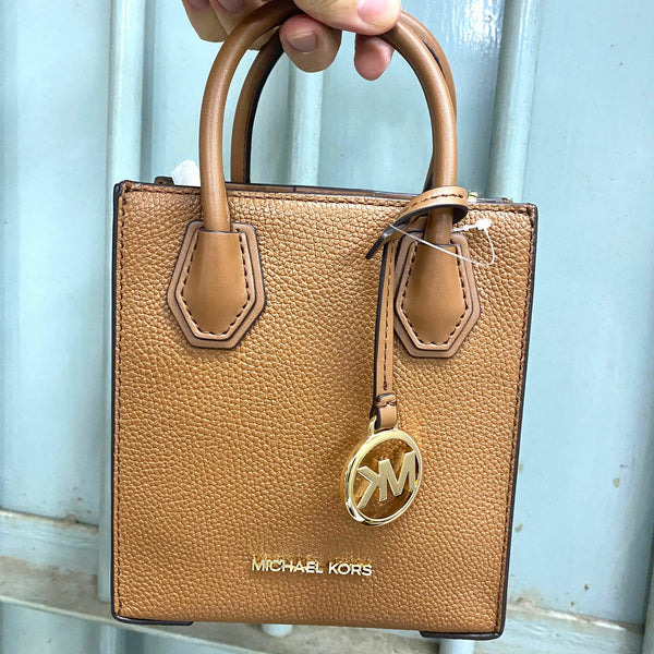 香港現貨 Michael Kors Mercer Extra-Small Pebbled Leather Crossbody Bag
