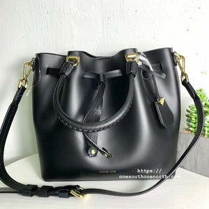 香港現貨  Michael Kors Blakely Medium Bucket Bag 金扣