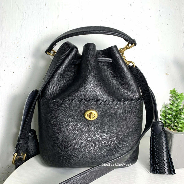 香港現貨 Coach Lora Bucket Bag With Whipstitch Detail