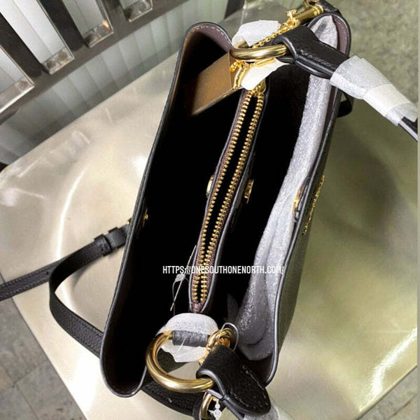 香港現貨 Coach Small Town Bucket Bag