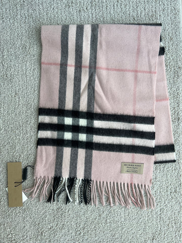 Burberry 經典頸巾