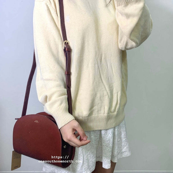 香港現貨 APC Half Moon Crossbody Bag