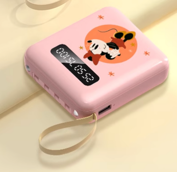 charger001 10000mAh 自帶4線快充充電器 尿袋 叉電器 超薄 便攜 容量大 仲有小型電筒 LED 顯示電量