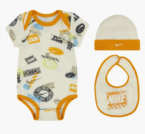 nike010 香港現貨 Nike 3 piece set (with baby bib)with box