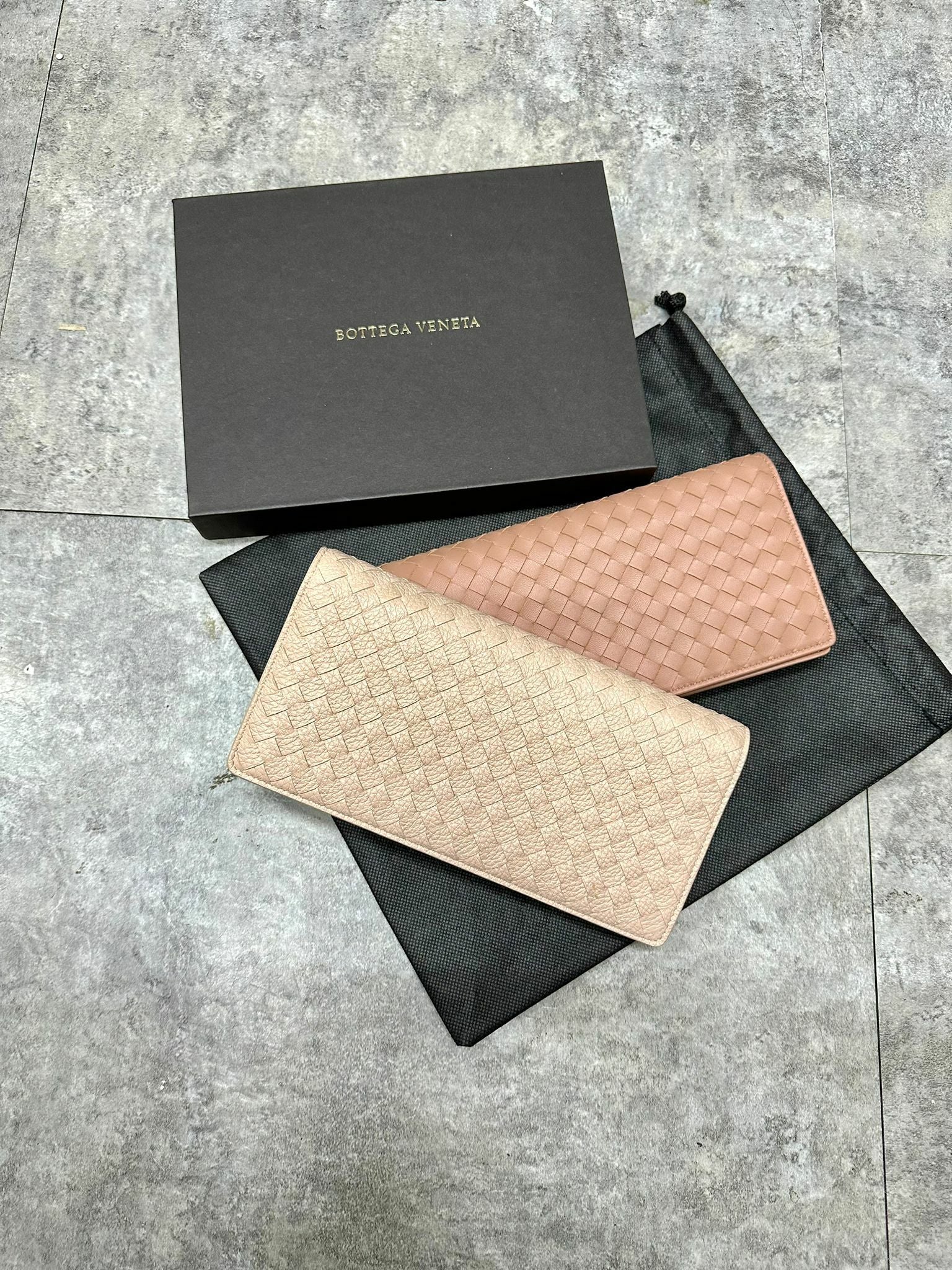 香港現貨 BV WOC Wallet On Chain 全皮款