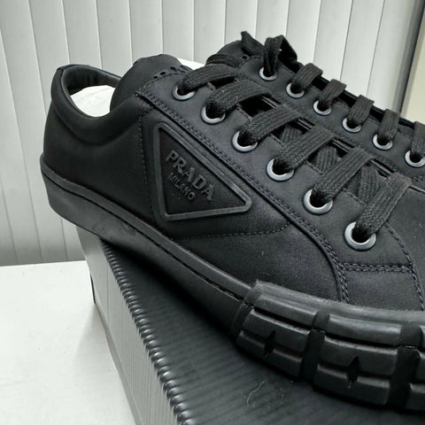 香港現貨 Prada 男裝鞋 US 8
