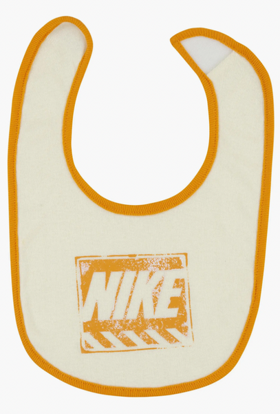 nike010 香港現貨 Nike 3 piece set (with baby bib)with box