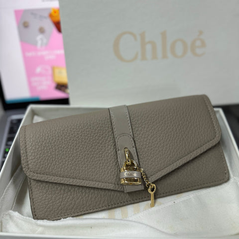 香港現貨  Chloe Wallet