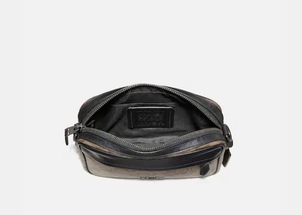 香港現貨 Coach Graham Crossbody In Signature Canvas
