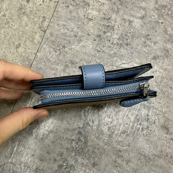香港現貨 Coach Crossgrain Leather Medium Corner Zip Wallet