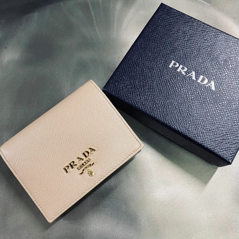 香港現貨 Prada Small Saffiano Leather Wallet