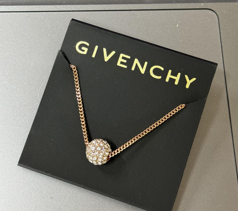 GV001 Givenchy 玫瑰金水晶吊墜項鍊 16 英寸 + 2 英寸延長器