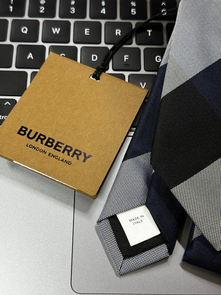 香港現貨 Burberry Tie
