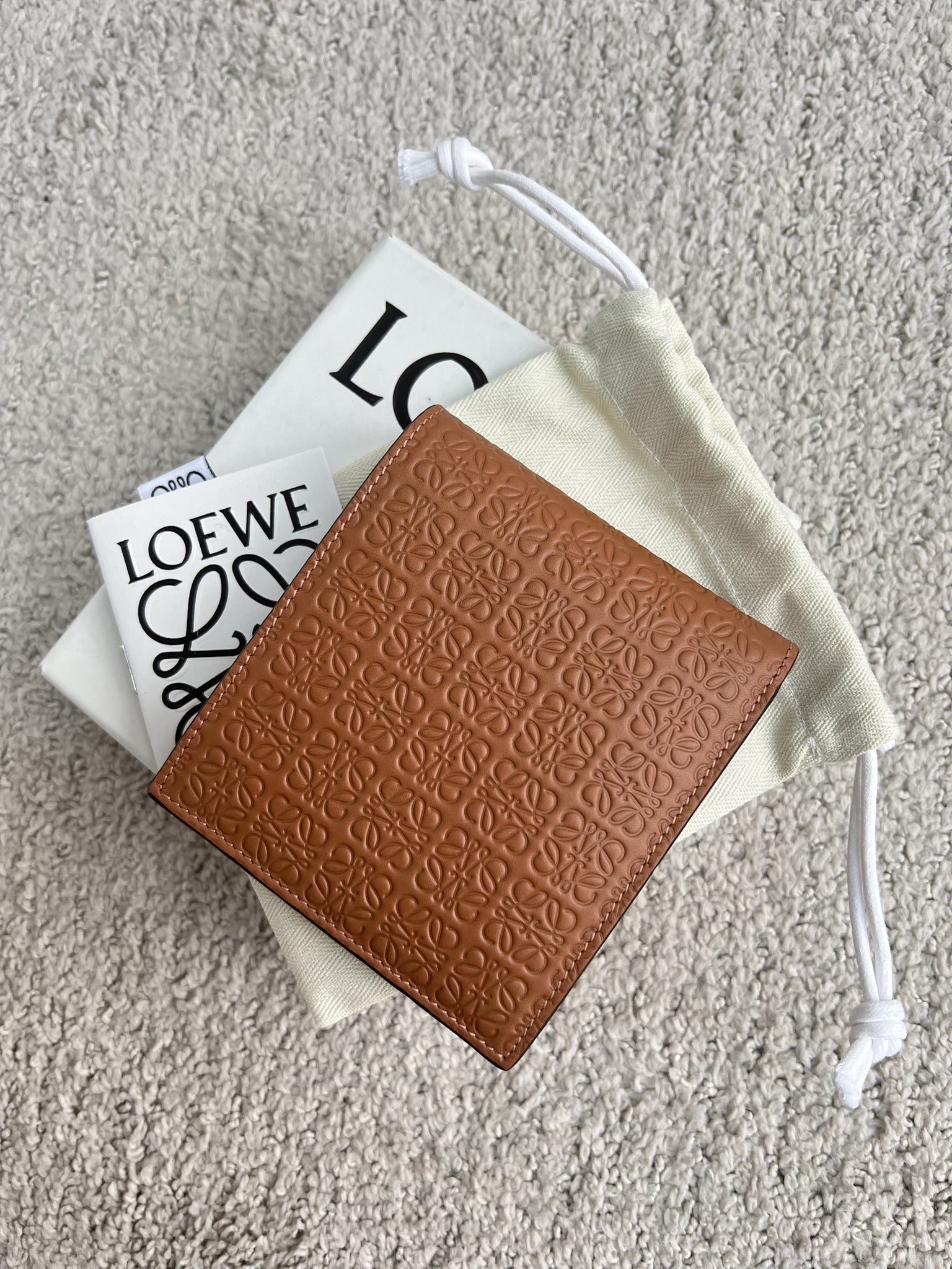 香港現貨 LOEWE 銀包